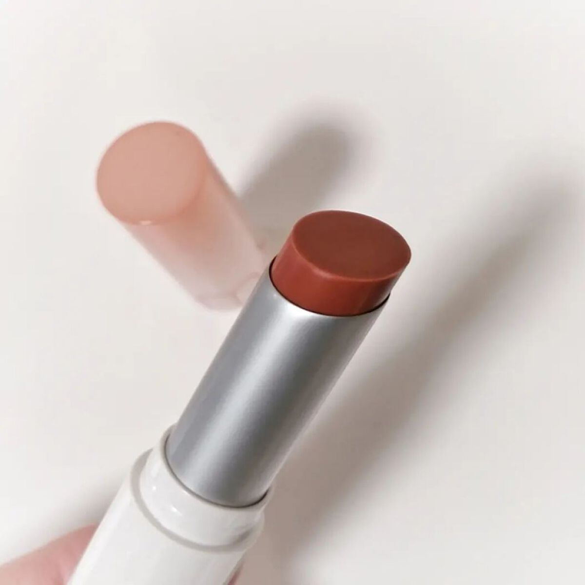 グラスティングメルティングバーム/rom&nd/リップバームを使ったクチコミ（3枚目）