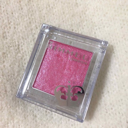 プリズム パウダーアイカラー/リンメル ロンドン/単色アイシャドウを使ったクチコミ(1枚目)