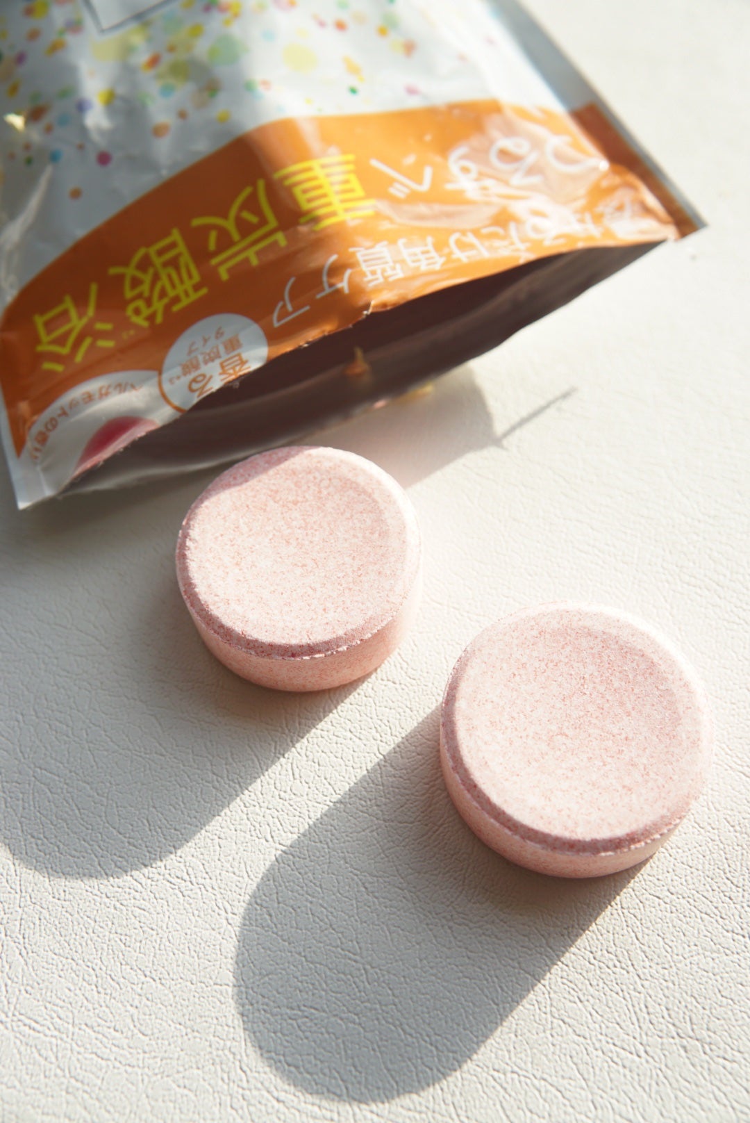 meshimase バスタブレット リフレッシュ&ジューシーなベルガモットの香り/meshimase/炭酸系入浴剤を使ったクチコミ(2枚目)