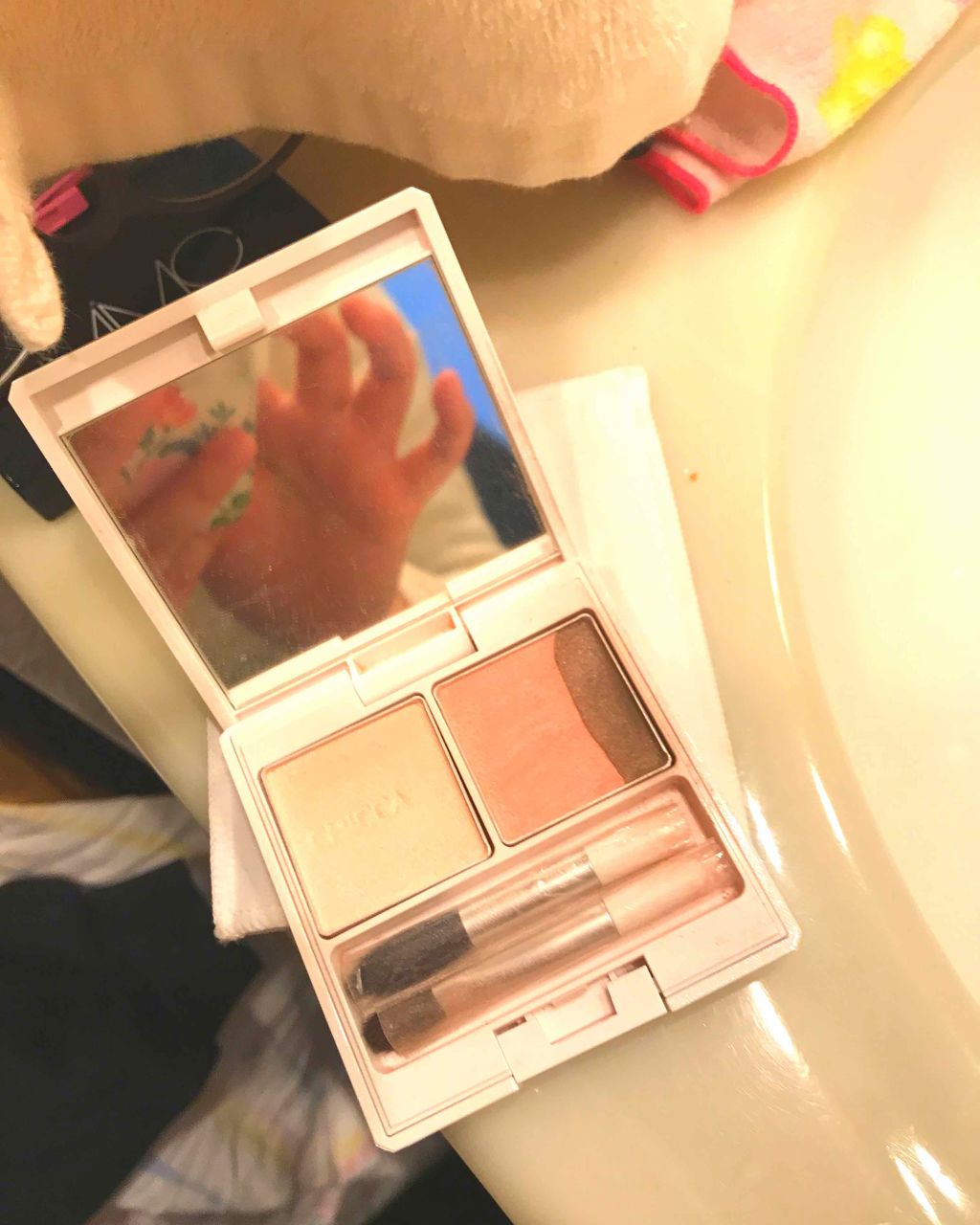 ミスティック パウダーアイシャドウ/CHICCA/アイシャドウパレットを使ったクチコミ(1枚目)