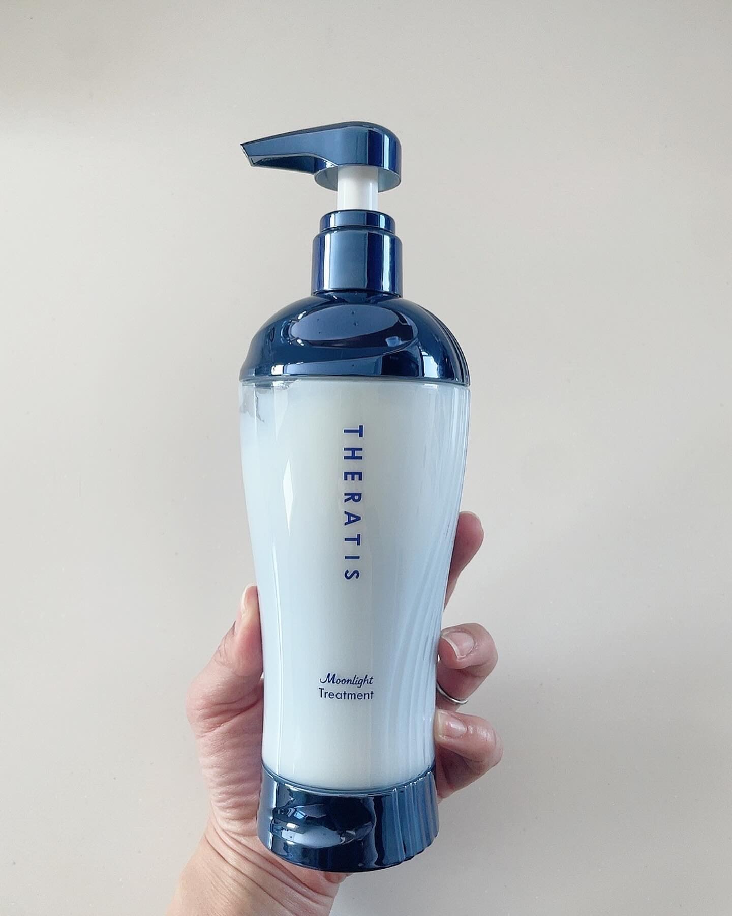 セラティス ムーンライトスリーク シャンプー / ヘアトリートメント