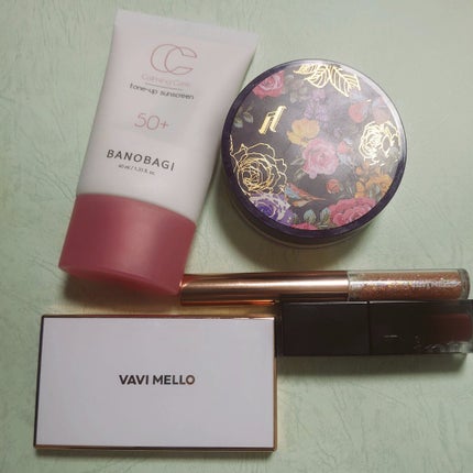 バレンタインボックスミニ/VAVI MELLO/アイシャドウパレットを使ったクチコミ(1枚目)