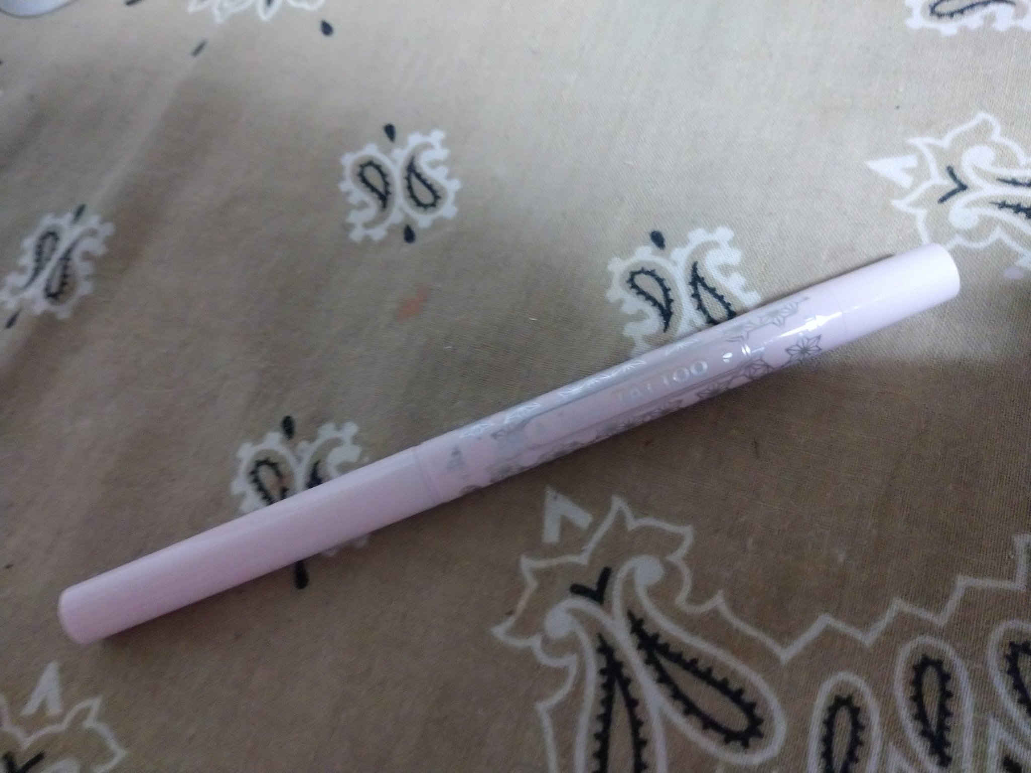 リアルラスティングアイペンシル24hWPk バーガンディ(竈門禰豆子)/K-パレット/ペンシルアイライナーを使ったクチコミ（1枚目）