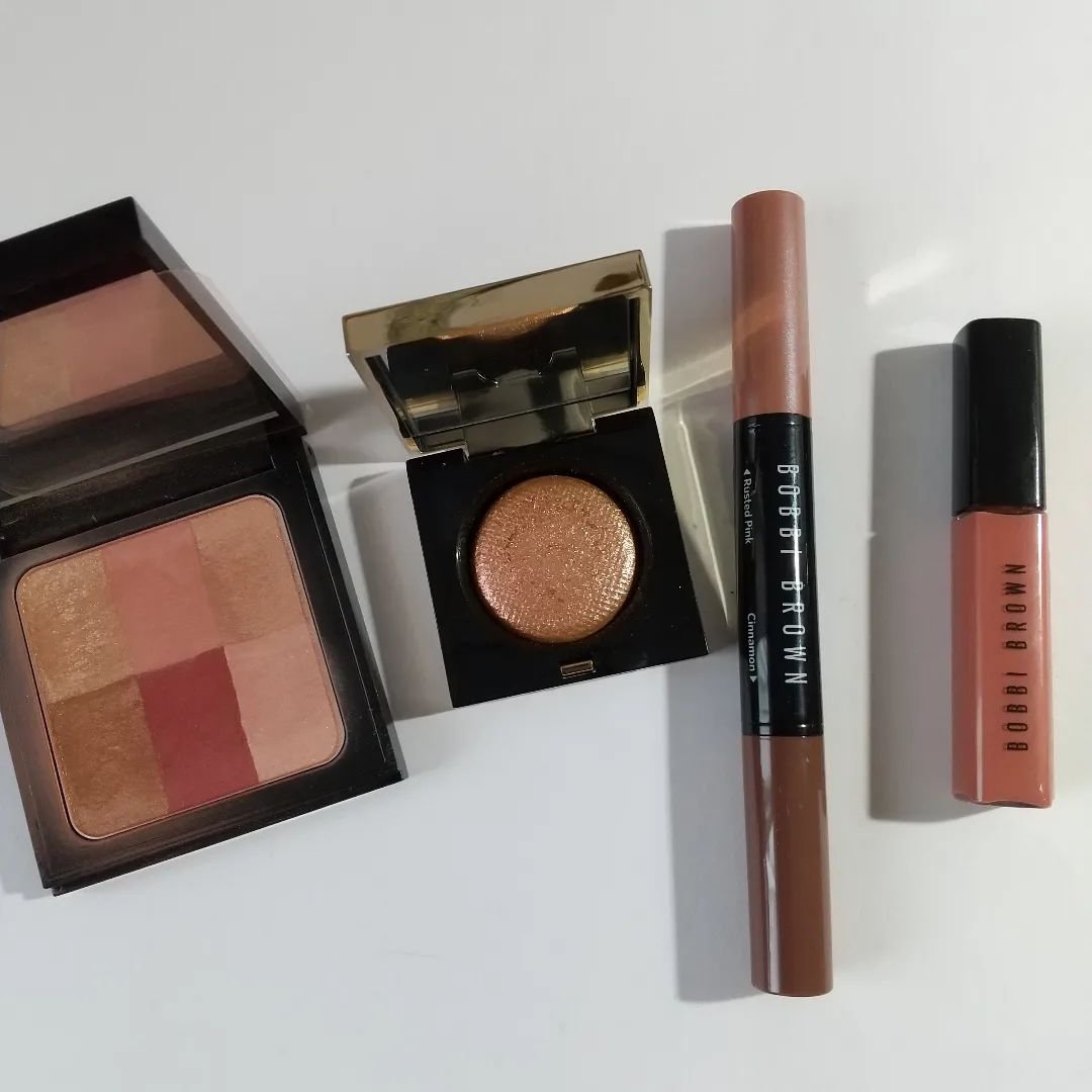 ブライトニング ブリック 06 クランベリー/BOBBI BROWN/パウダーチークを使ったクチコミ（1枚目）