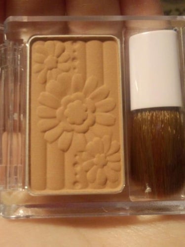 UR GLAM　V POWDER BRUSH（Vパウダーブラシ）/U R GLAM/メイクブラシを使ったクチコミ（3枚目）