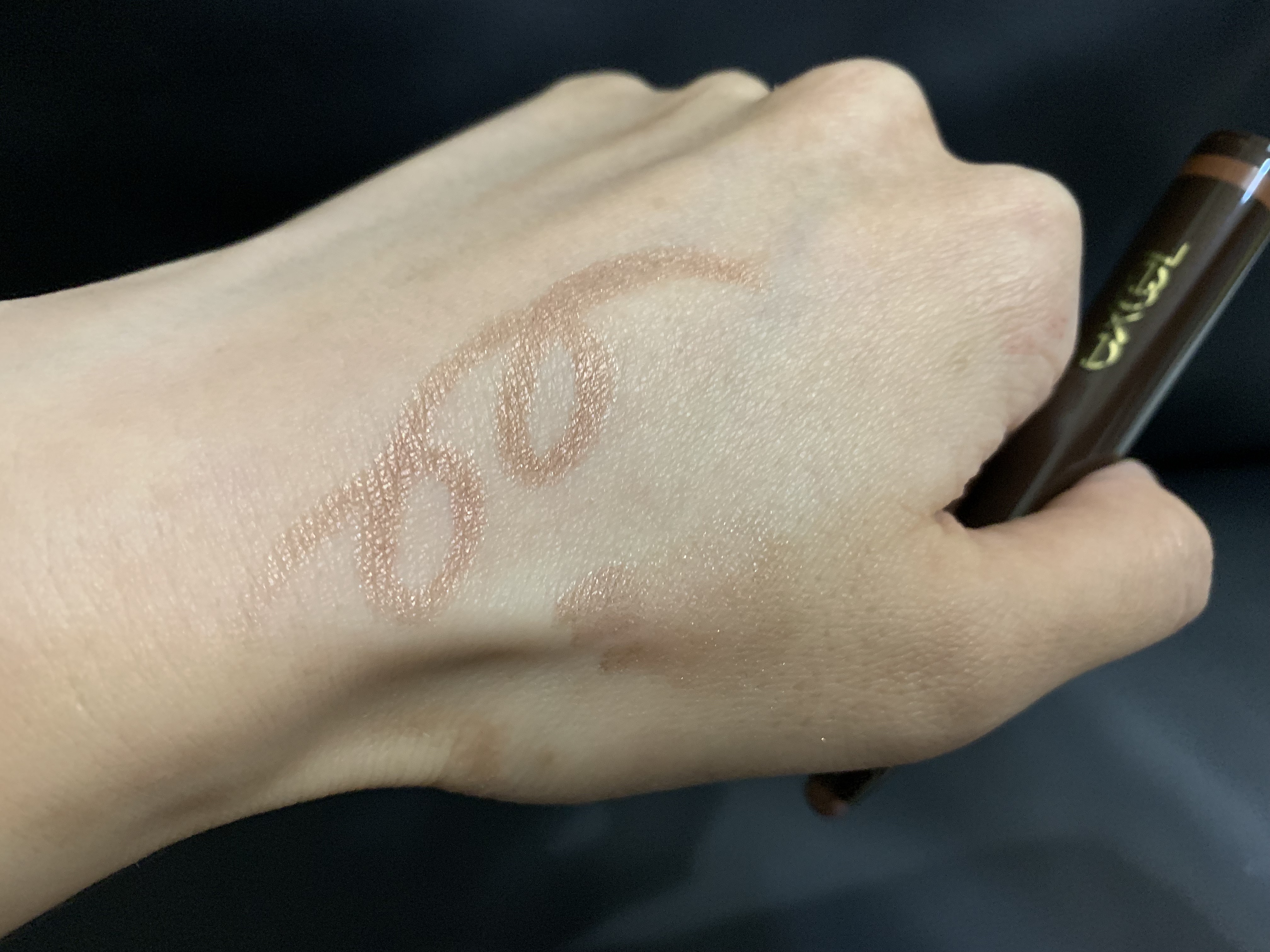 グリームオンフィットシャドウ GF05 ウッドトイ/excel/スティックアイシャドウを使ったクチコミ（2枚目）