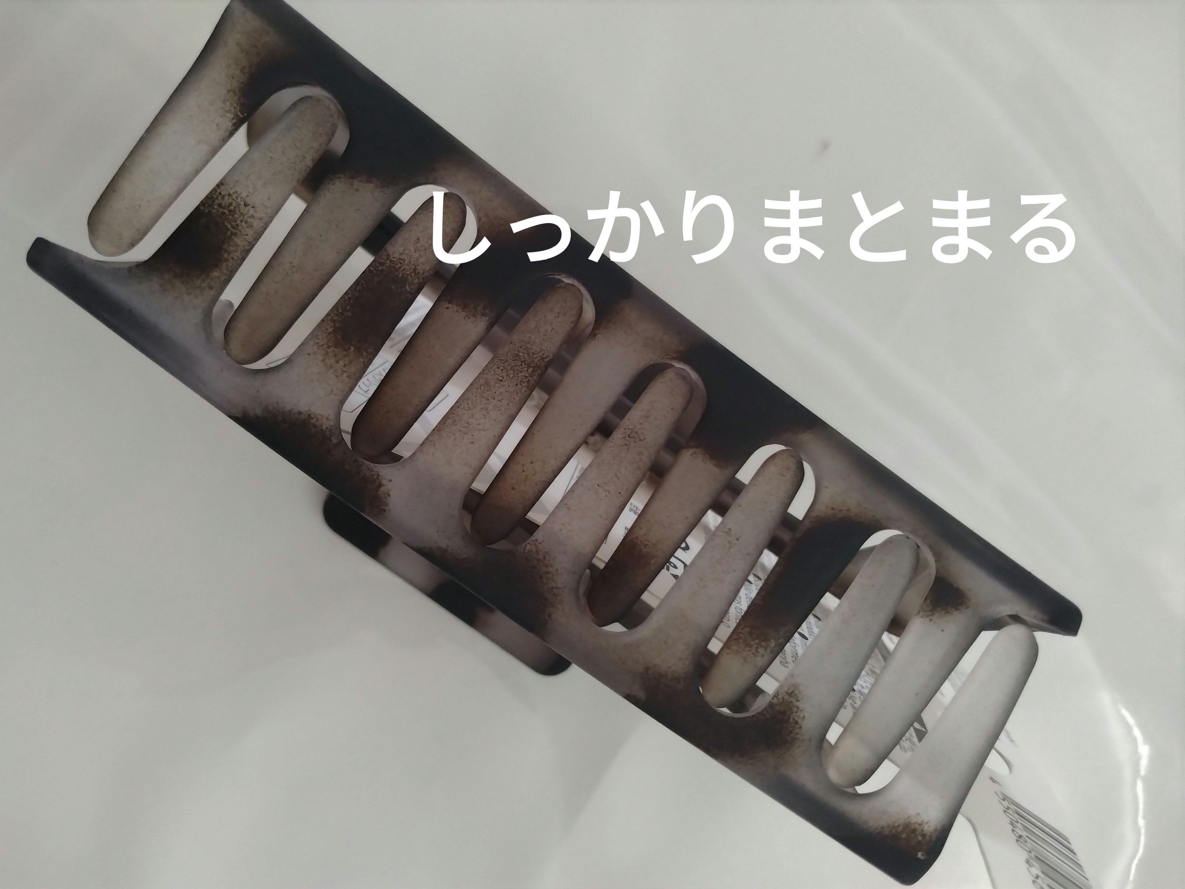 DAISO バンスクリップのクチコミ「DAISOバンスクリップ
✼••┈┈••✼••┈┈••✼••┈┈••✼••┈┈••✼
これダイ.....」（2枚目）