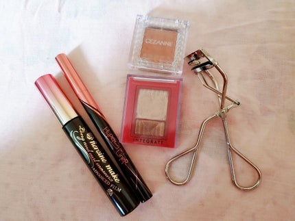 ハイパーシャープ ライナー R/MAYBELLINE NEW YORK/リキッドアイライナーを使ったクチコミ(2枚目)