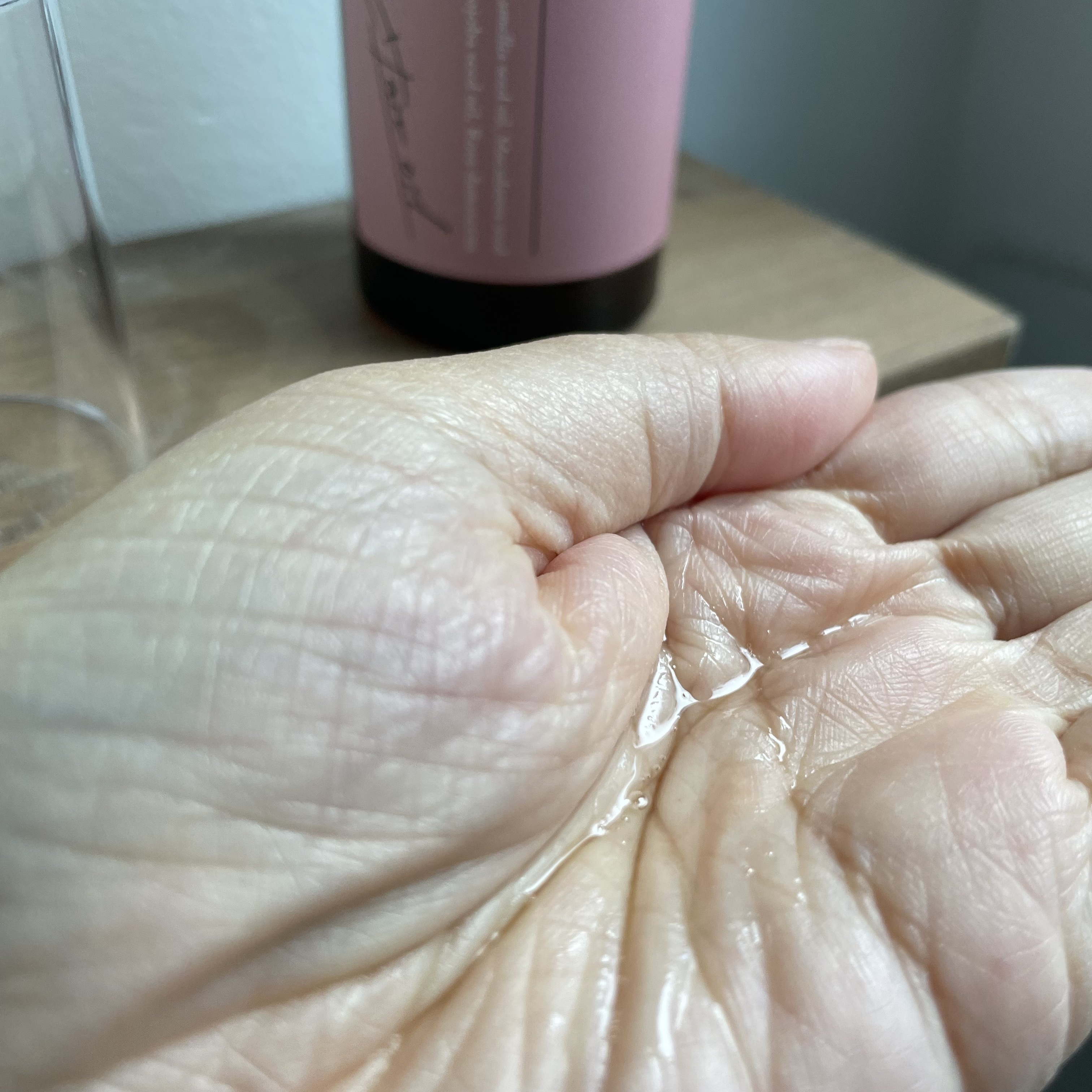 ヘアエッセンスオイル（スムース）/cocone/ヘアオイルを使ったクチコミ（3枚目）