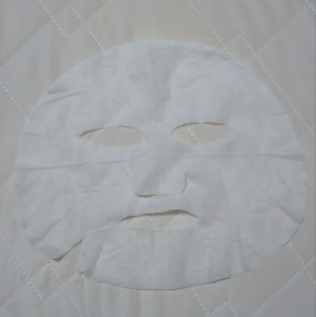 D フェイスマスク NI 密着保湿マスク(しっとりタイプ)/DAISO/シートマスク・パックを使ったクチコミ(3枚目)