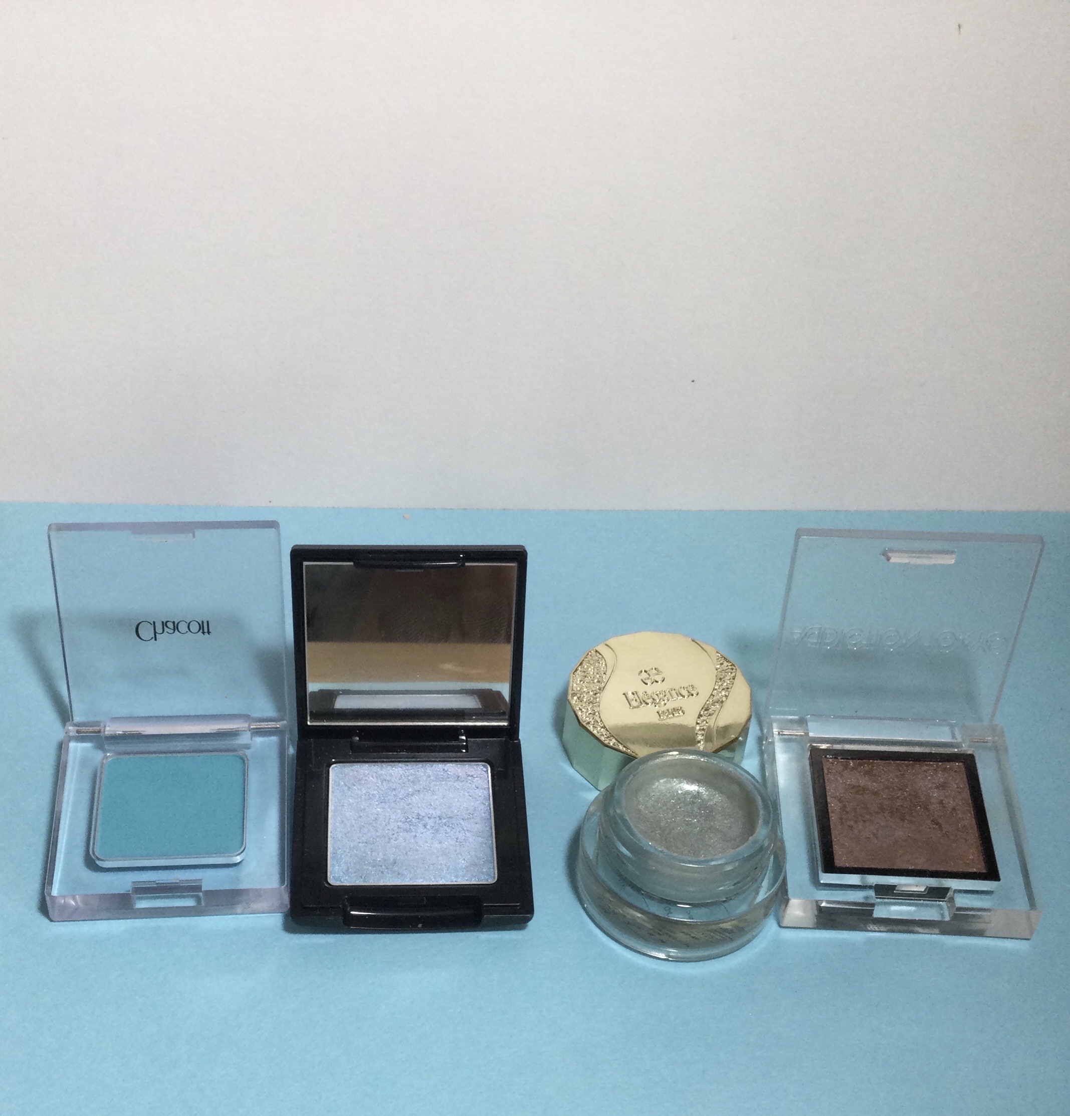 マルチカラーバリエーション マット MA17/チャコット・コスメティクス/単色アイシャドウを使ったクチコミ（1枚目）