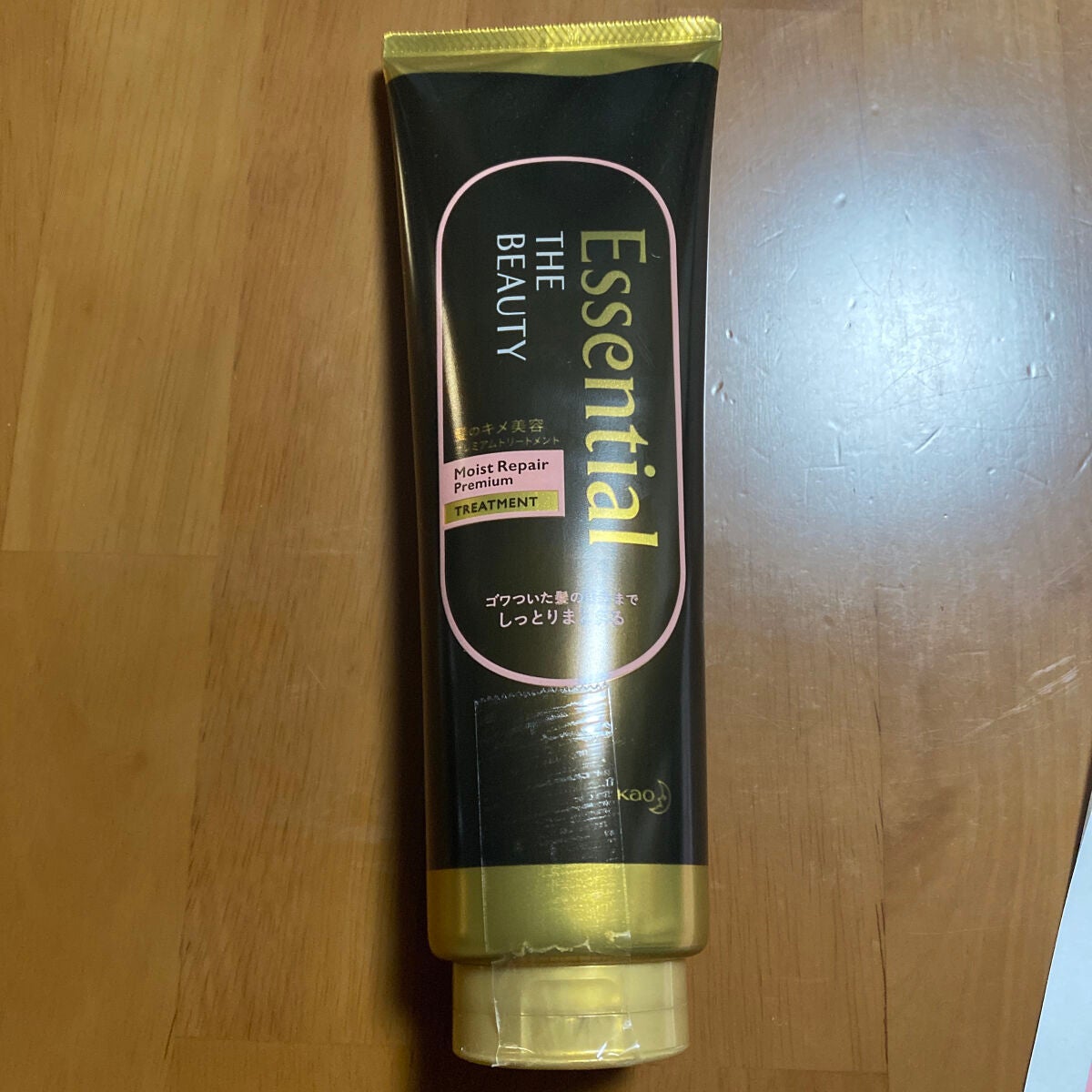 THE BEAUTY 髪のキメ美容プレミアムトリートメント<モイストリペアプレミアム>/エッセンシャル/洗い流すヘアトリートメントを使ったクチコミ(1枚目)