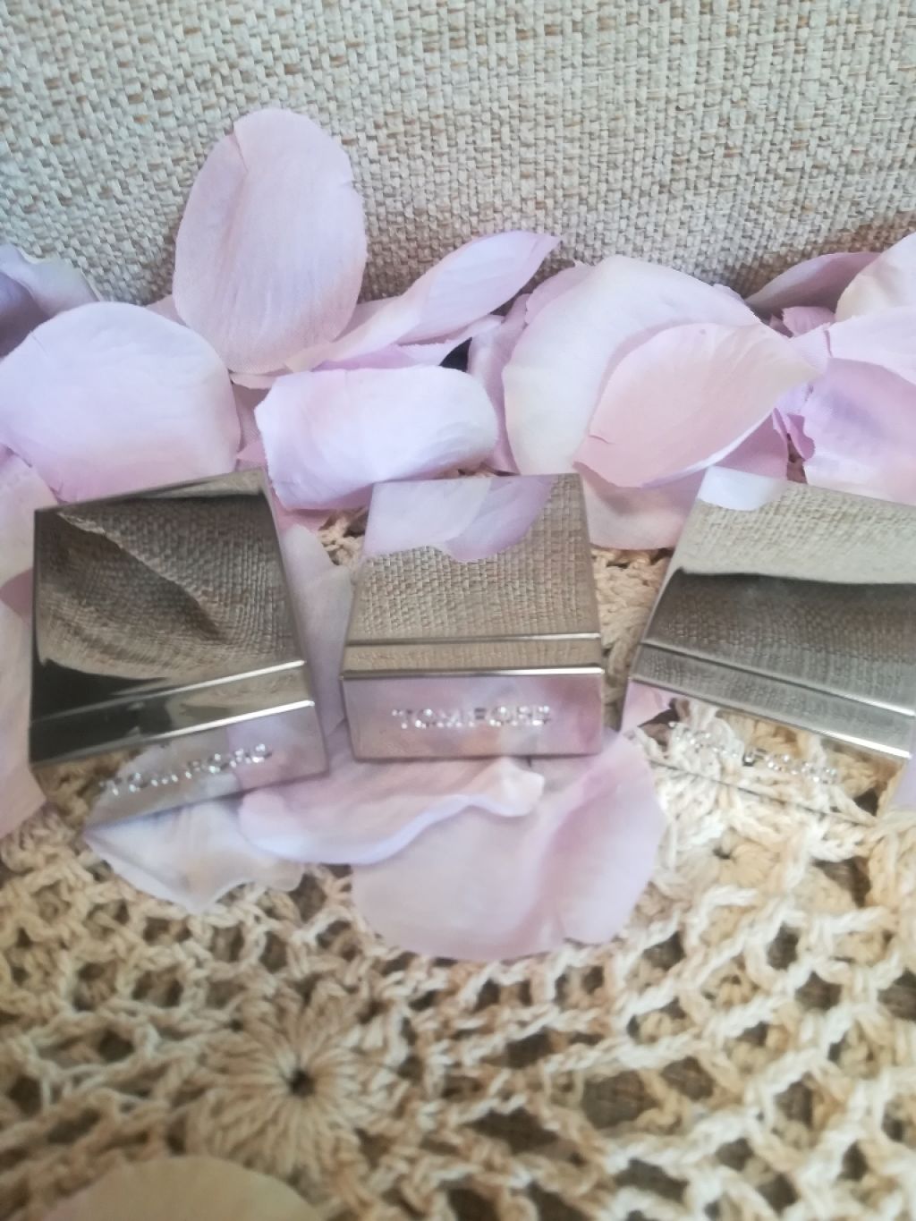 シャドウ エクストリーム/TOM FORD BEAUTY/単色アイシャドウを使ったクチコミ（2枚目）