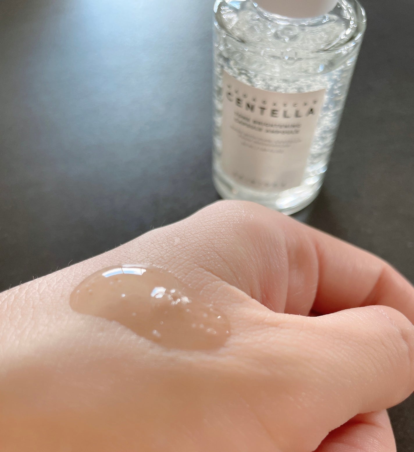 トーンブライトニング カプセルアンプル/SKIN1004/美容液を使ったクチコミ(2枚目)