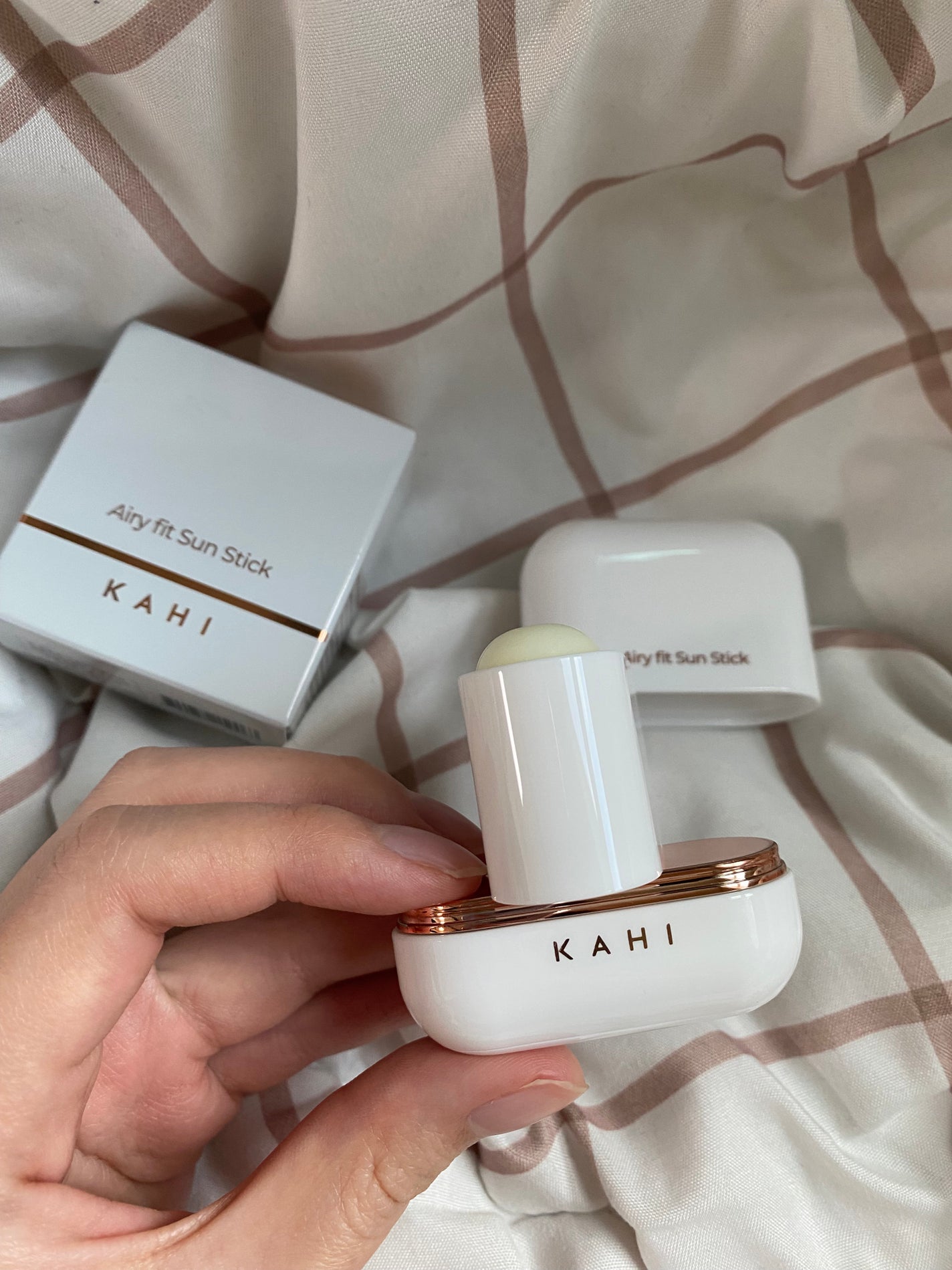 エアリーフィットサンスティック/KAHI/日焼け止めスティックを使ったクチコミ(4枚目)