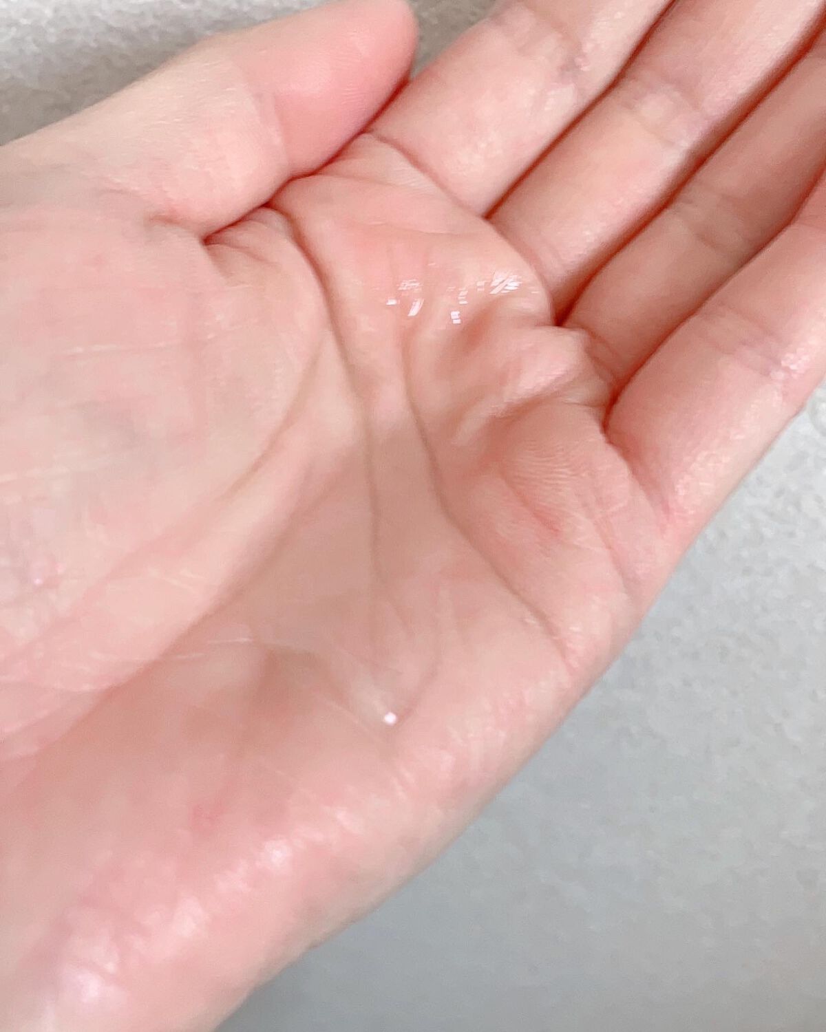 ウルリス ピンクネコ  ウォーターコンク スリーク ヘアオイル/ululis/ヘアオイルを使ったクチコミ（3枚目）