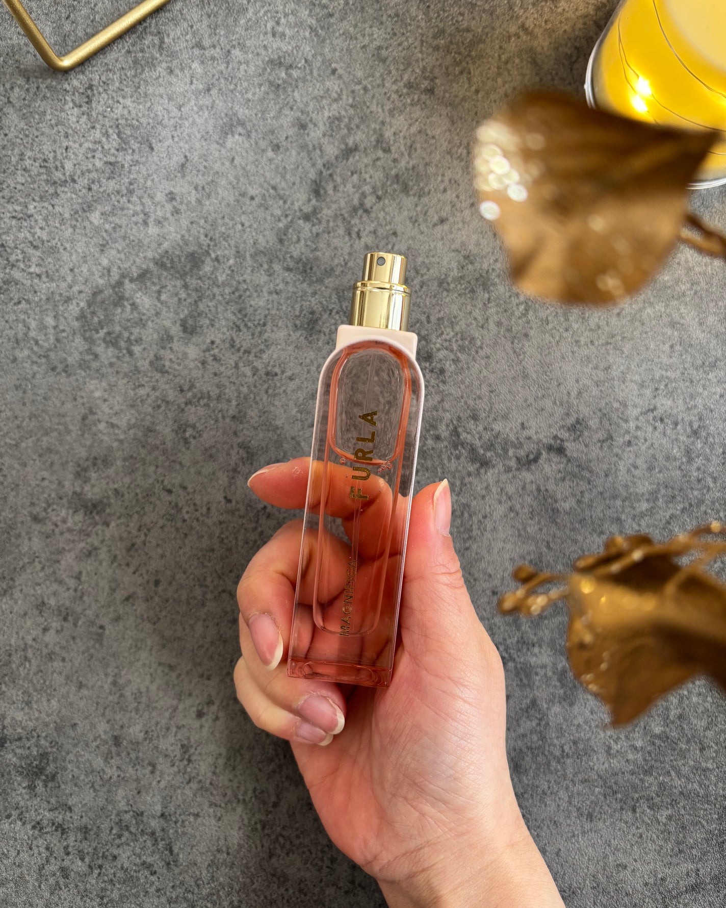 マグニフィカ オードパルファム/フルラ/香水(レディース)を使ったクチコミ(2枚目)