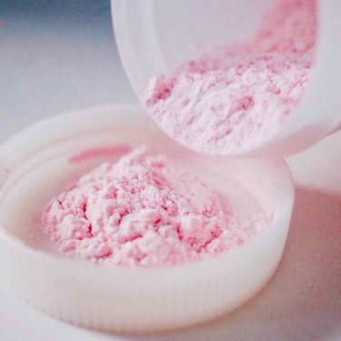 限定ルースパウダー ラ プードル ルイスロント Shiseidoの口コミ ベビーピンクのなかに七色のきめ細かなパール By ももとすずらん 乾燥肌 Lips