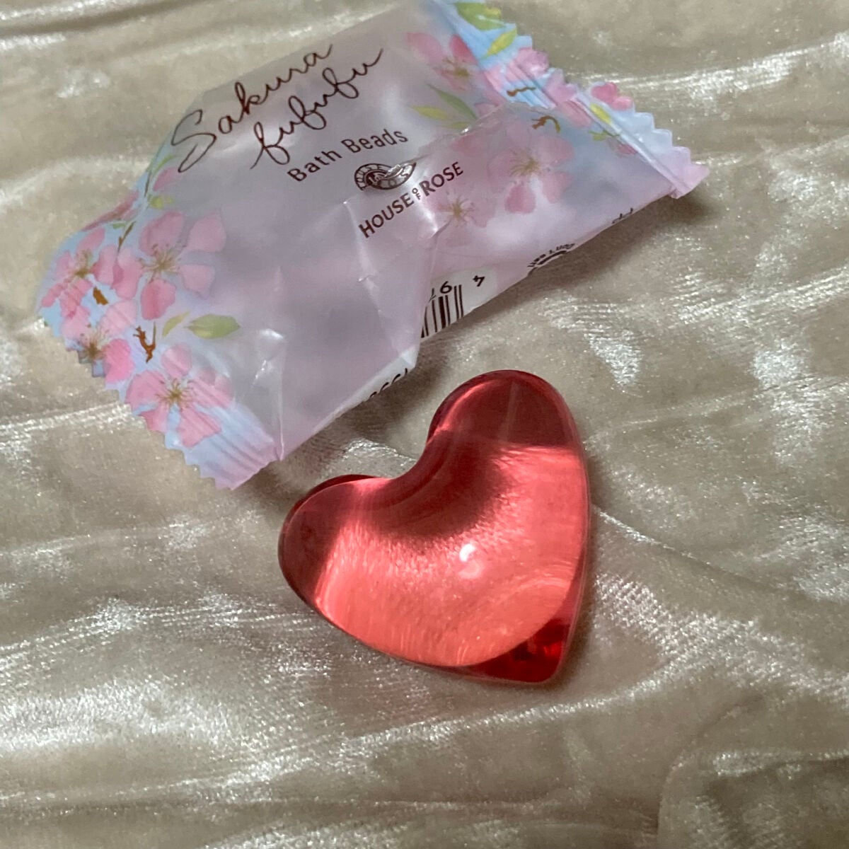 さくらふふふ バスビーズ n/ハウス オブ ローゼ/保湿系入浴剤を使ったクチコミ(2枚目)