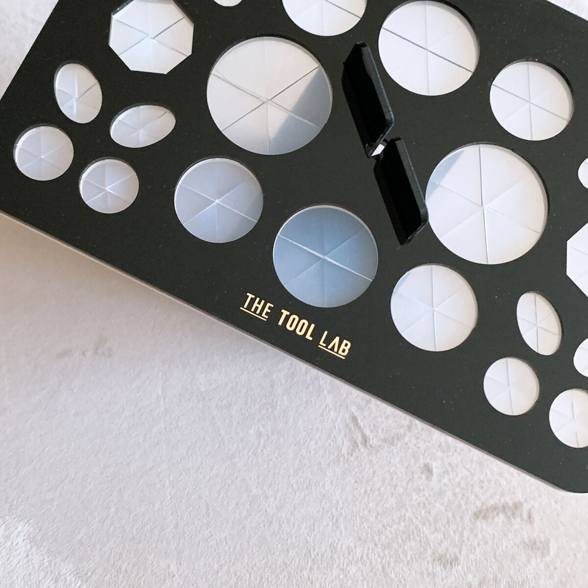 901 メイクブラシホルダー/THE TOOL LAB/その他を使ったクチコミ(3枚目)