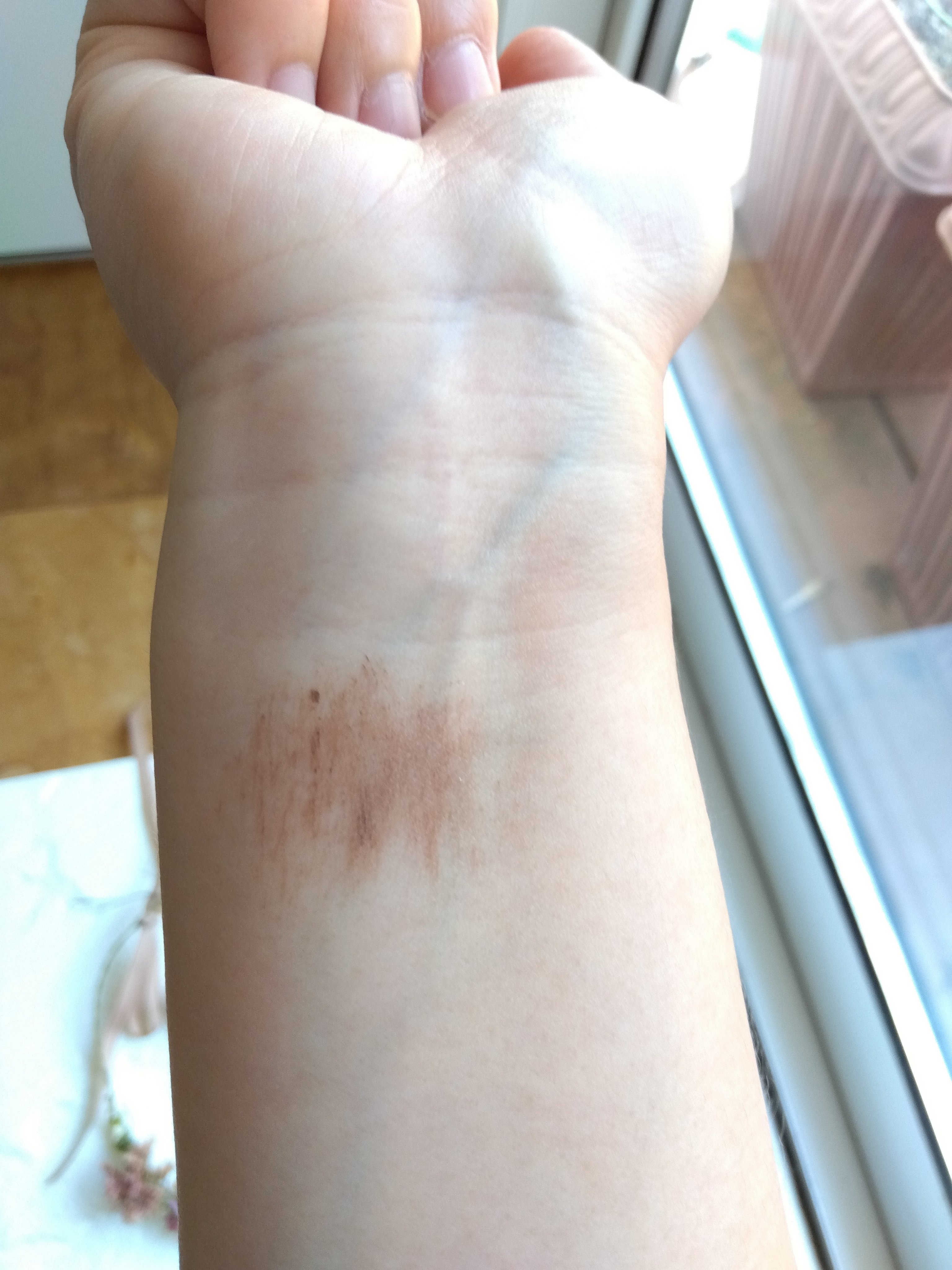 3DアイブロウカラーN BR-5 ローズブラウン（自然なブラウン～レッド系の髪色に合う）/KATE/眉マスカラを使ったクチコミ（3枚目）