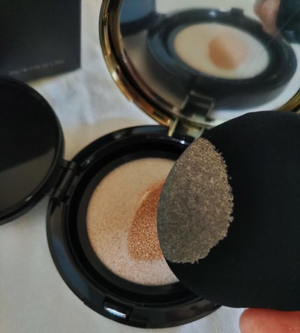 マジックスノークッションブラック 3.0/APRILSKIN/クッションファンデーションを使ったクチコミ(3枚目)