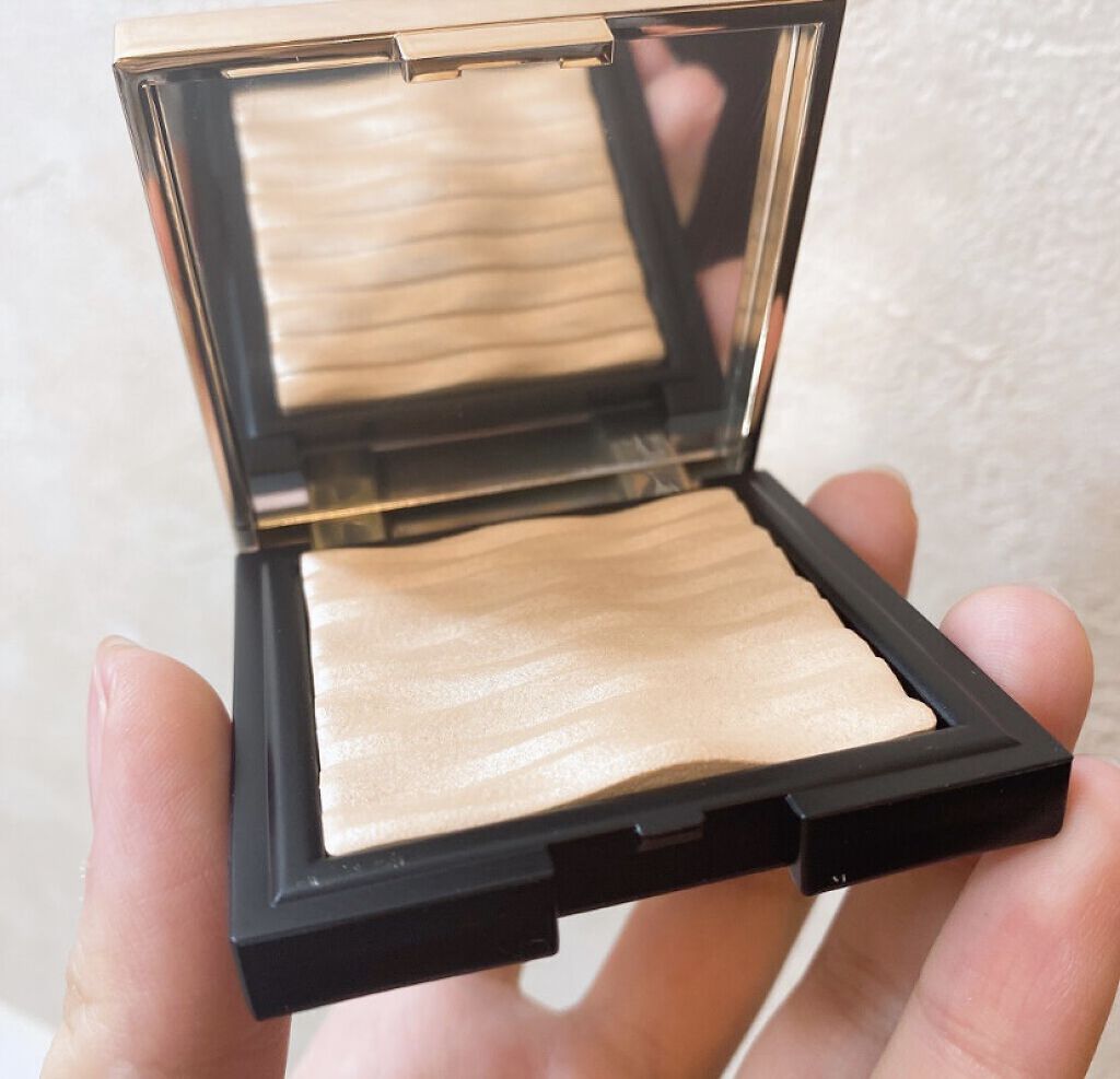 プリズム エアー ハイライター 01 GOLD SHEER/CLIO/パウダーハイライトを使ったクチコミ（2枚目）