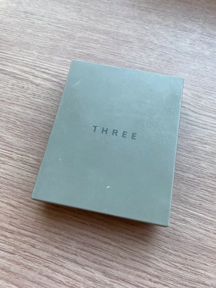 THREE シマリング グロー デュオ/THREE/クリームハイライトを使ったクチコミ(1枚目)