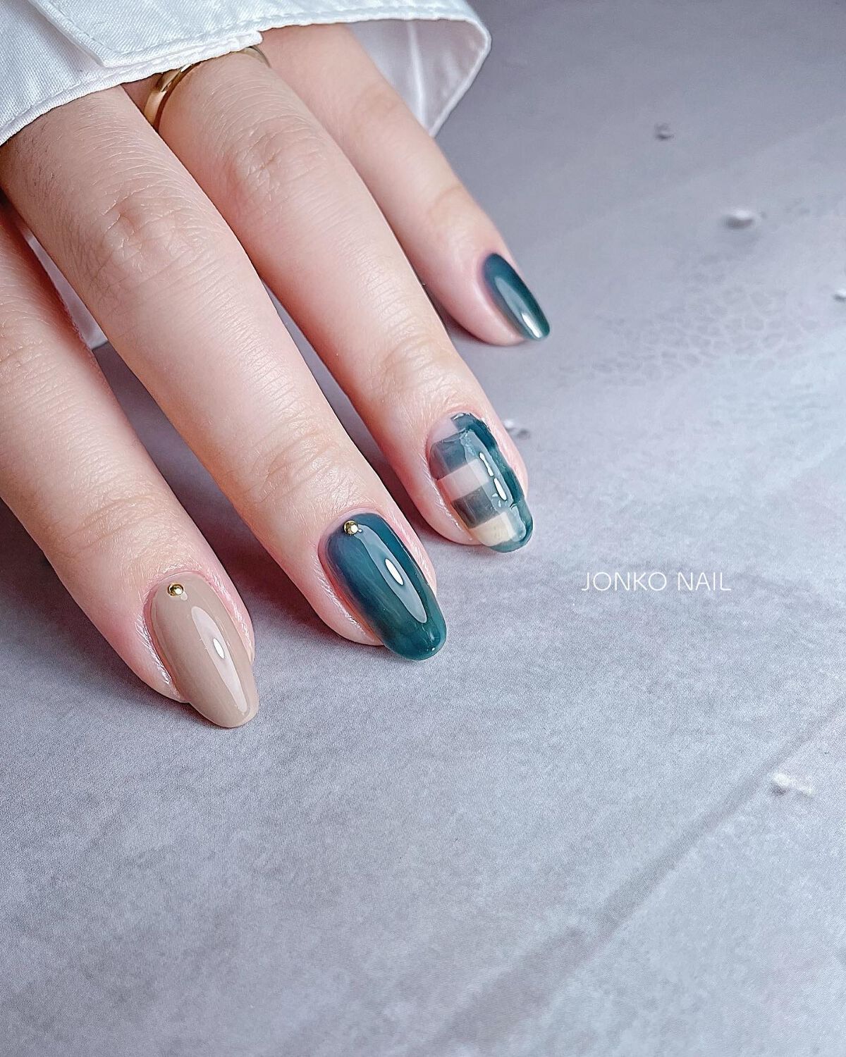 ムードペブルネイル/rom&nd/マニキュアを使ったクチコミ（3枚目）