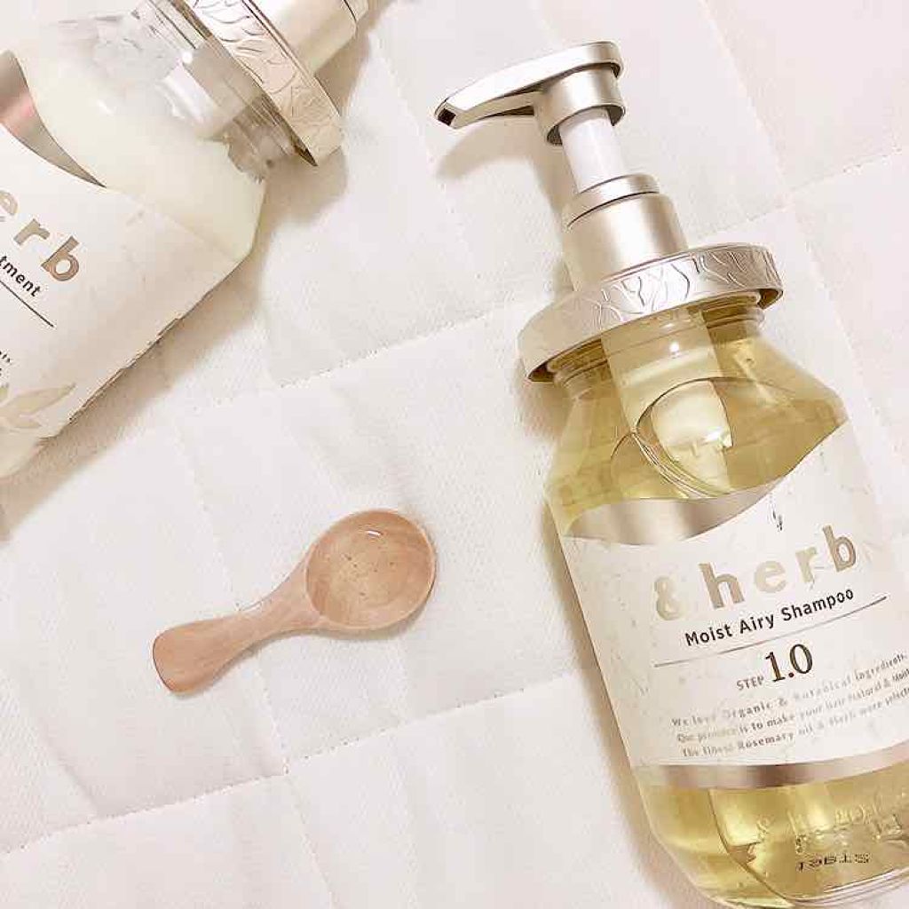 モイストエアリーシャンプー1.0/＆herb/市販シャンプーを使ったクチコミ（2枚目）