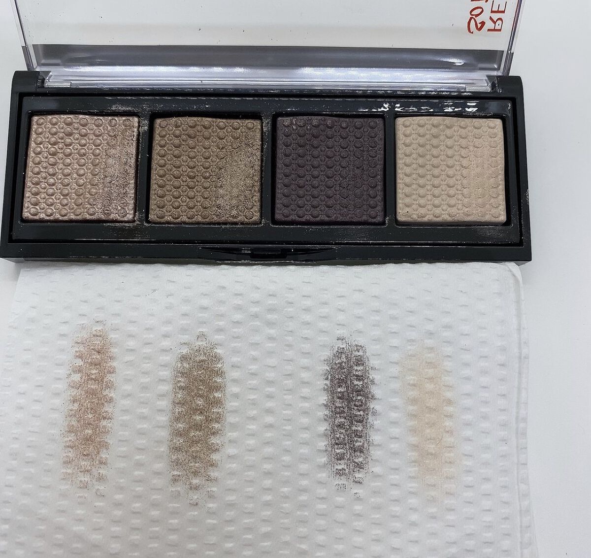 ソー フィアス！ プリズマティック パレット/REVLON/アイシャドウパレットを使ったクチコミ（2枚目）