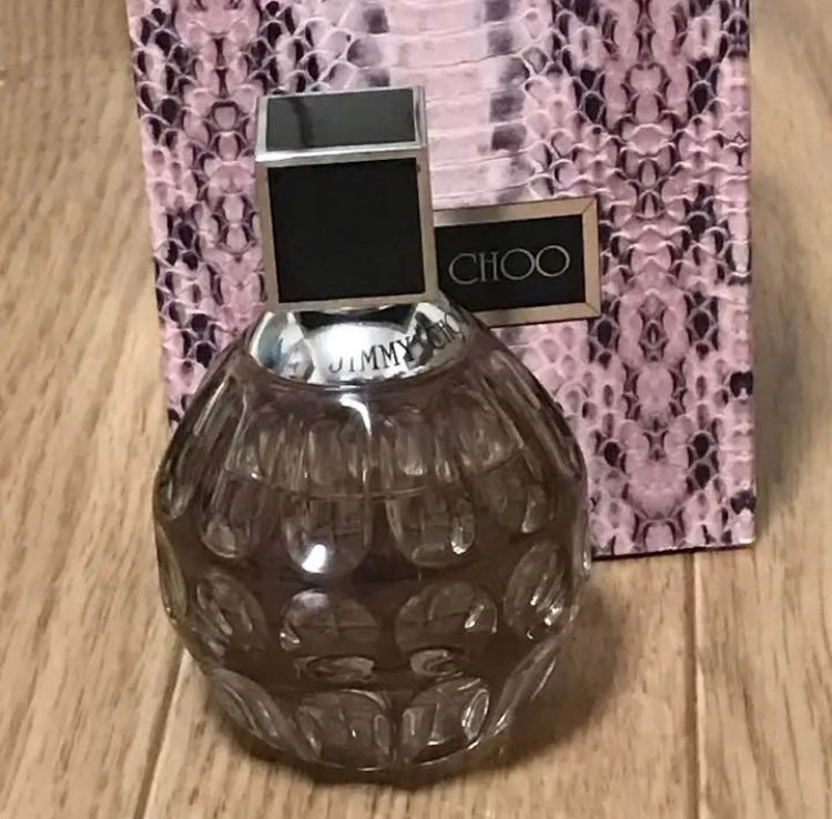 ジミー チュウ オードトワレ/ジミー チュウ/香水(レディース)を使ったクチコミ(2枚目)