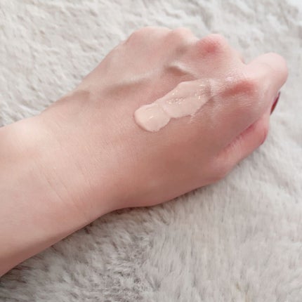 ジルスチュアート イルミネイティング セラムプライマー UV/JILL STUART/化粧下地を使ったクチコミ(2枚目)