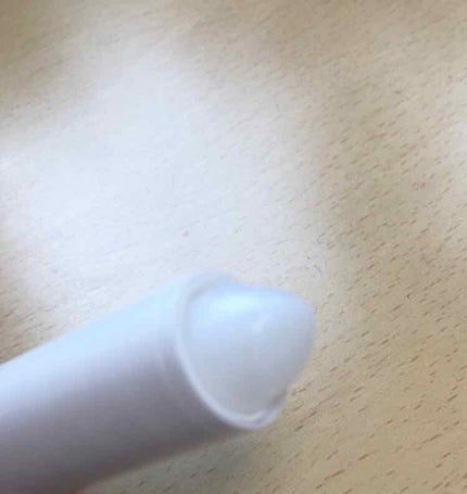 ニベア クリームケア リップバーム はちみつの香り/ニベア/リップケアを使ったクチコミ(2枚目)