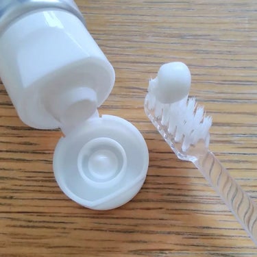 アパガードクリスタル歯ブラシ/アパガード/歯ブラシを使ったクチコミ（3枚目）
