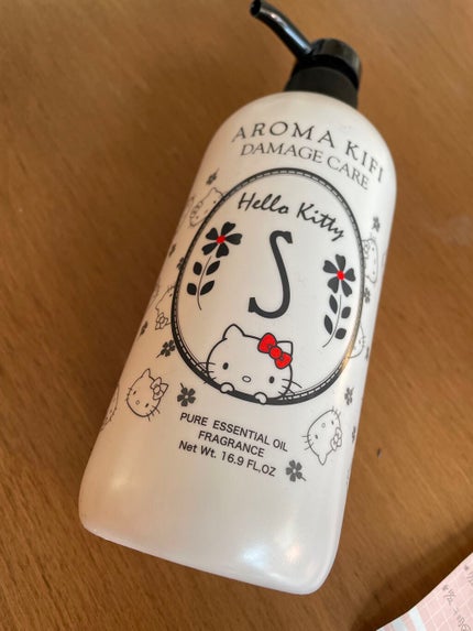 ダメージケアシャンプー  ハローキティ限定ver/AROMA KIFI/シャンプー・コンディショナーを使ったクチコミ(1枚目)