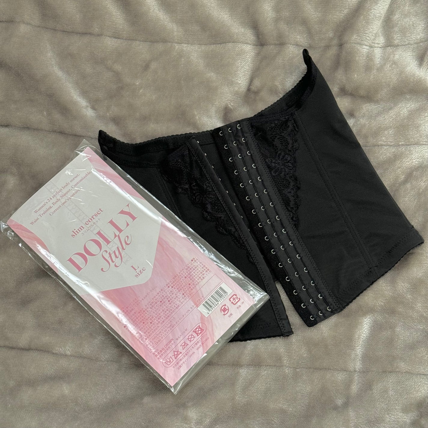 slim corset/DOLLY STYLE/ボディグッズを使ったクチコミ(5枚目)