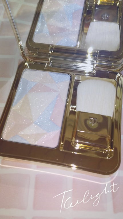 ル・レオスールデクラ 21 / クレ・ド・ポー ボーテ(Cle de Peau ル・レオスールデクラ 21 / クレ・ド・ポー ボーテ(Cle de Peau