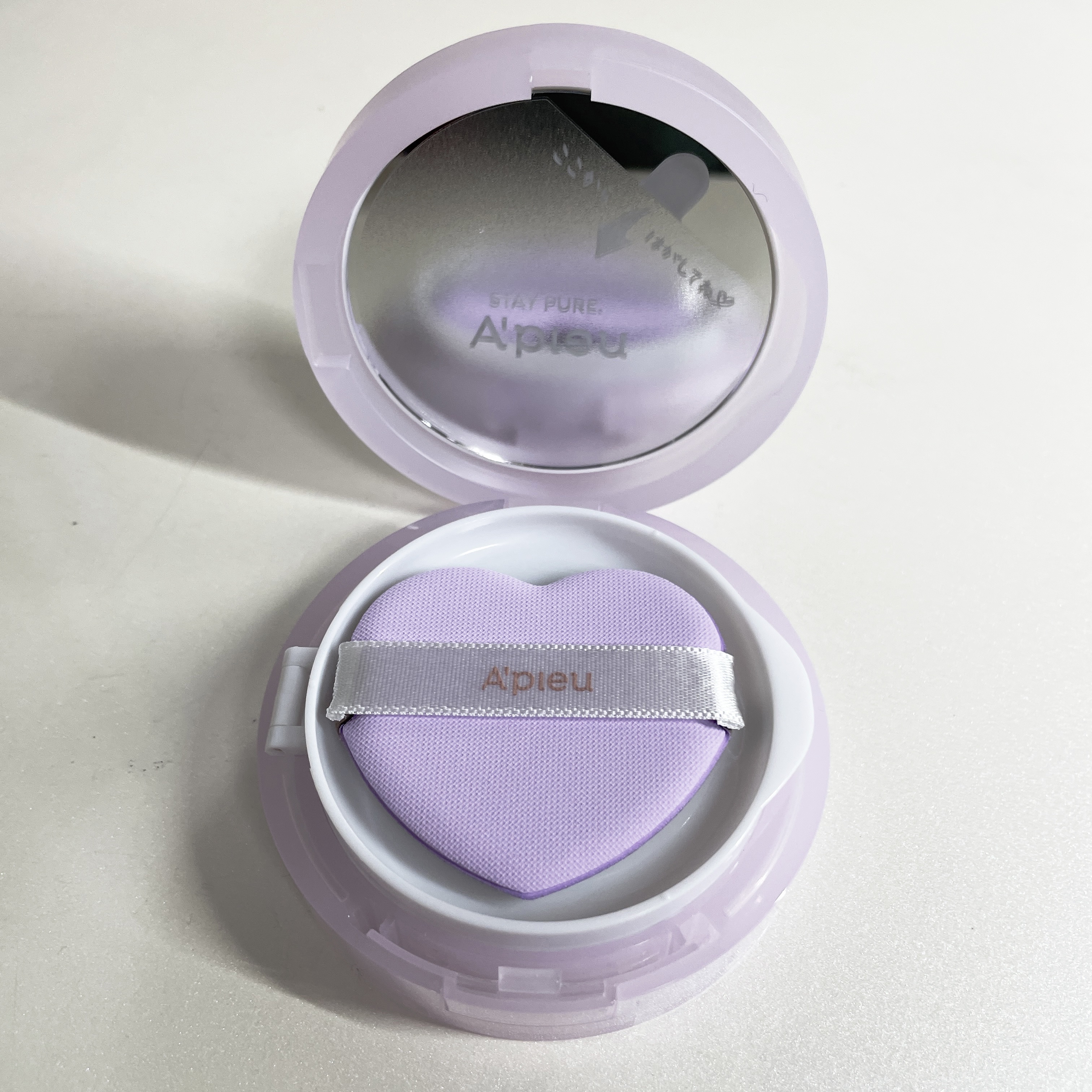 ウォーターロック サラサラパクト ラベンダー/A’pieu/フェイスパウダーを使ったクチコミ（3枚目）