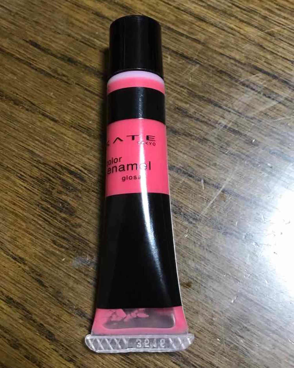 カラーエナメルグロス/KATE/リップグロスを使ったクチコミ（1枚目）