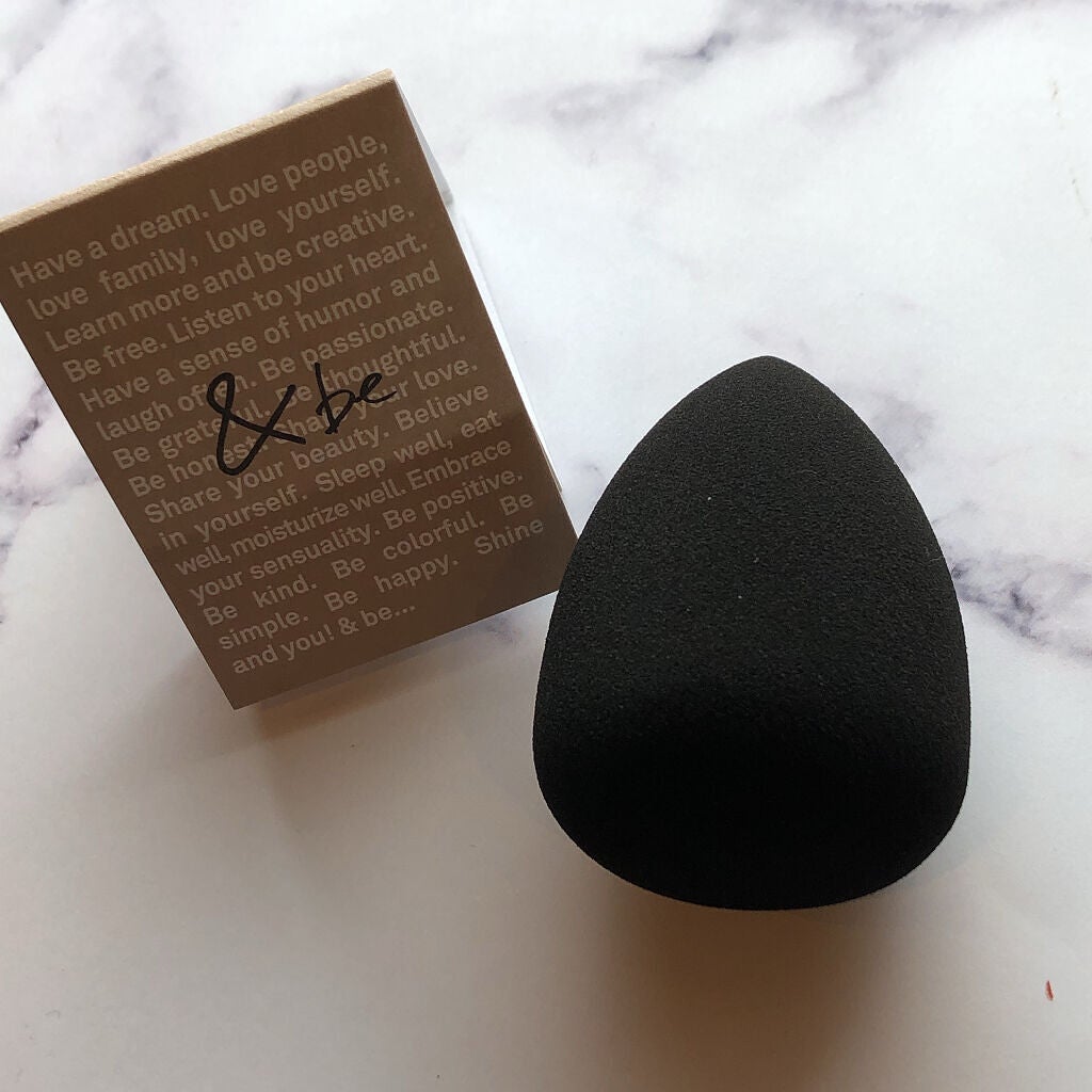 &be ブラックスポンジ/&be/パフ・スポンジを使ったクチコミ(4枚目)