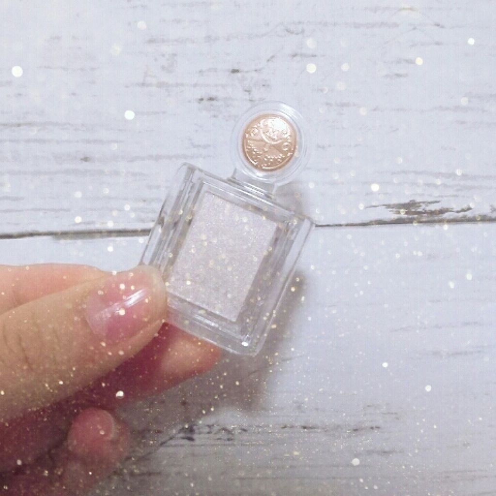 シャドーカスタマイズ/MAJOLICA MAJORCA/単色アイシャドウを使ったクチコミ(1枚目)