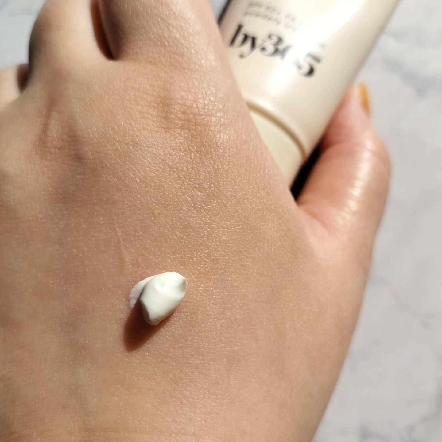 by365 パウダリーUVクリーム/ナリスアップ/日焼け止めクリームを使ったクチコミ（3枚目）