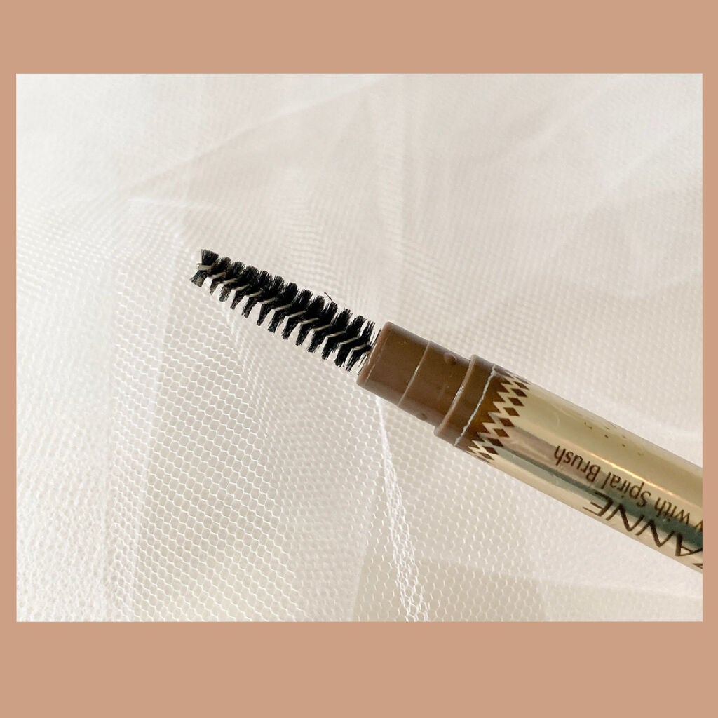 ブラシ付きアイブロウ繰り出し/CEZANNE/アイブロウペンシルを使ったクチコミ(2枚目)