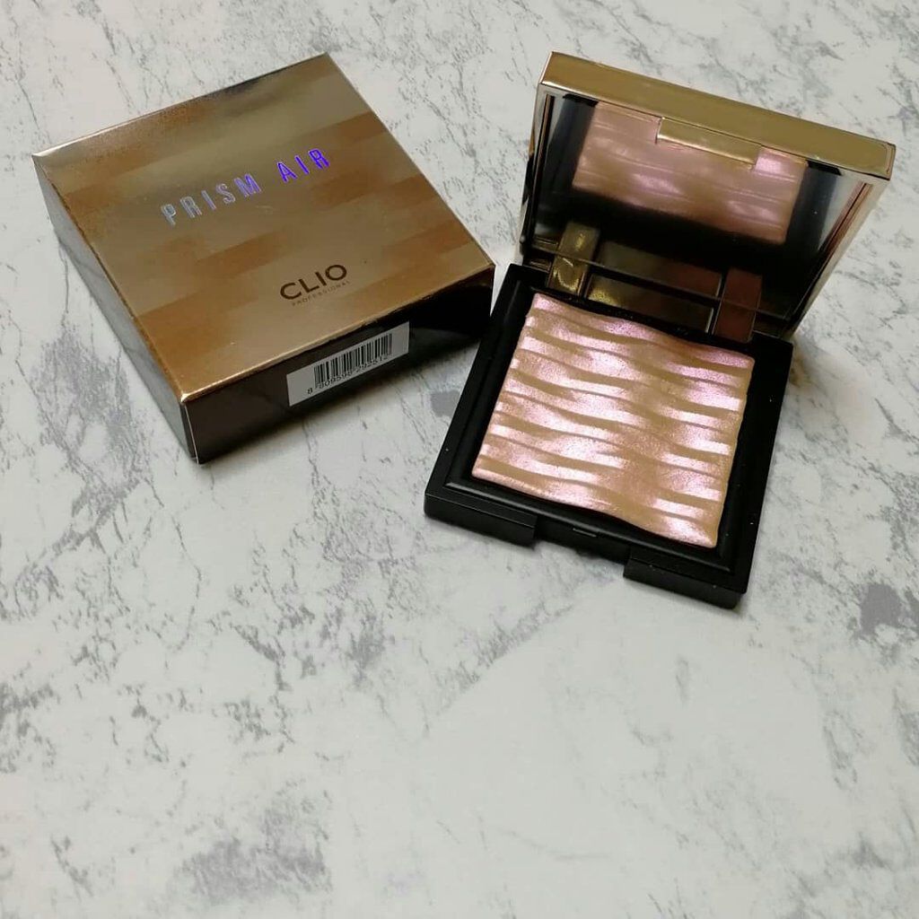 プリズム エアー ハイライター/CLIO/パウダーハイライトを使ったクチコミ(1枚目)