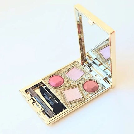 エレガンス ヌーヴェル アイズ/Elégance/アイシャドウパレットを使ったクチコミ(4枚目)