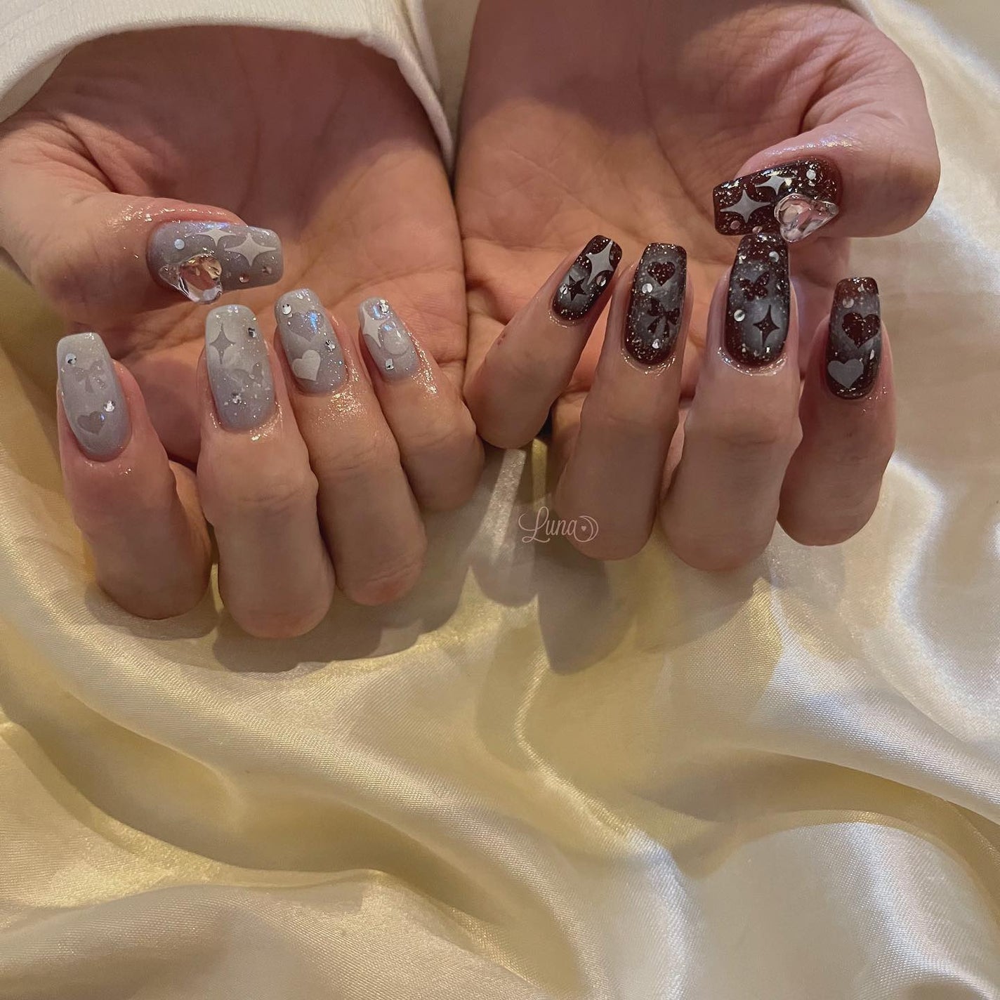 Iuna. Mizuki on LIPS 「.色違いも可愛い🐋🤎#nail#nailstagram#gel..」(2枚目)