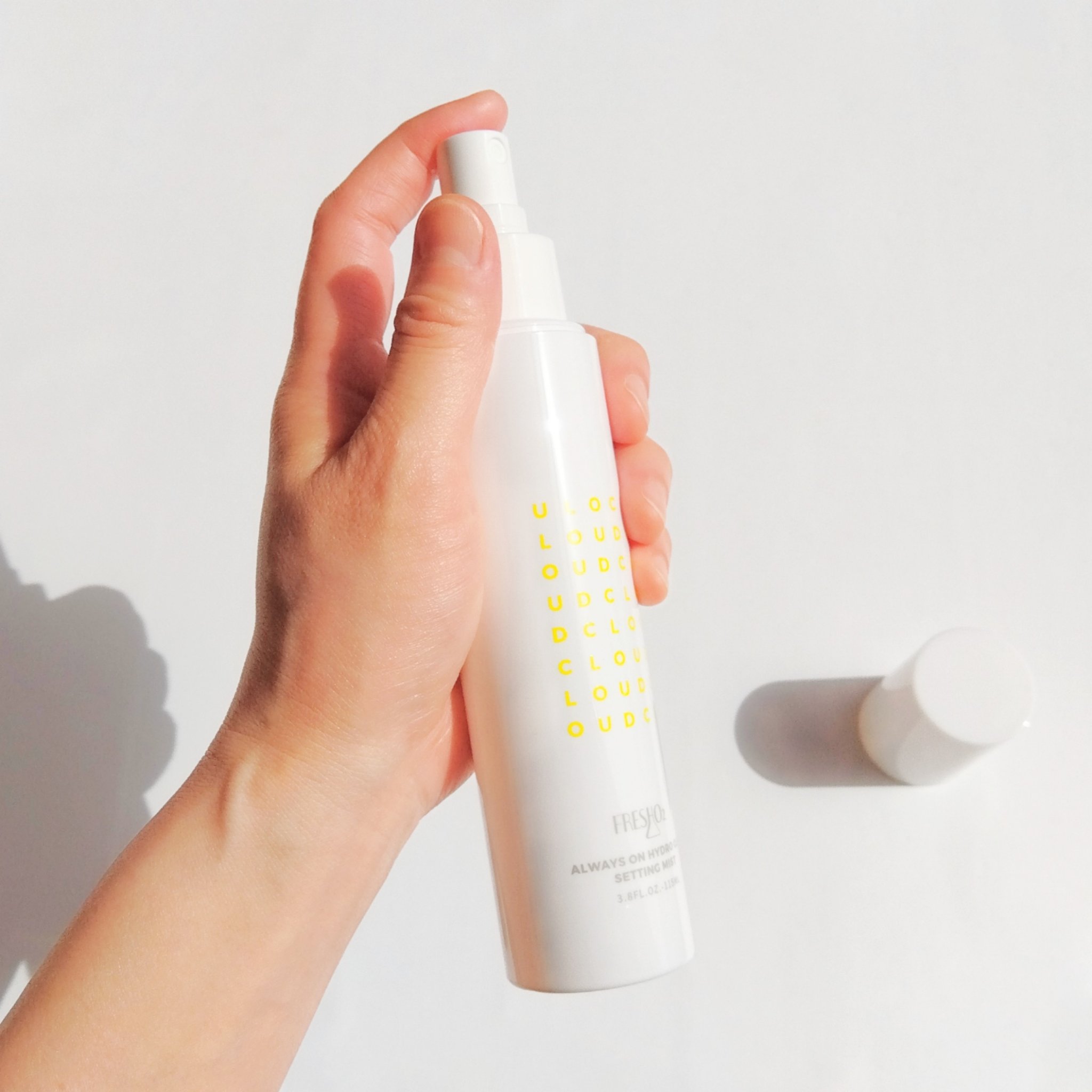 クラウドオールウェイズオン ハイドログロー メイクキー プミスト/FRESHO2/フィックスミストを使ったクチコミ（2枚目）