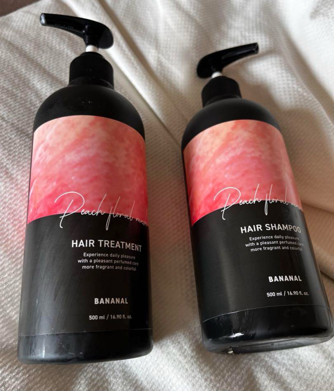 パフュームド ヘアエッセンス Peach Floral Musk/BANANAL/アウトバストリートメントを使ったクチコミ（1枚目）