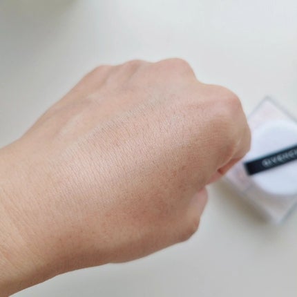 プリズム・リーブル/GIVENCHY/ルースパウダーを使ったクチコミ(5枚目)